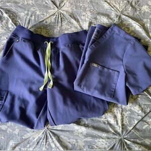 Figs Wayfarer Set